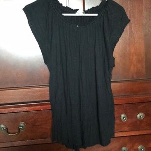 black tee